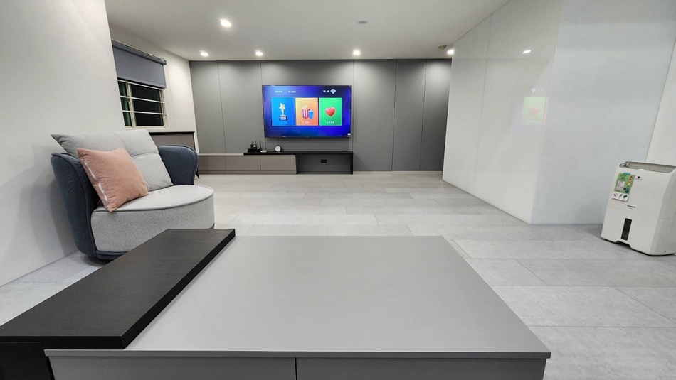 d91042-波士頓銀色