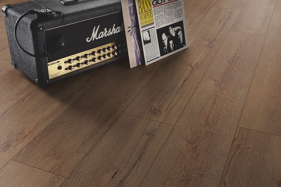 D41172_1380_193_V4 - VS_9024_M+_Detail_sRGB