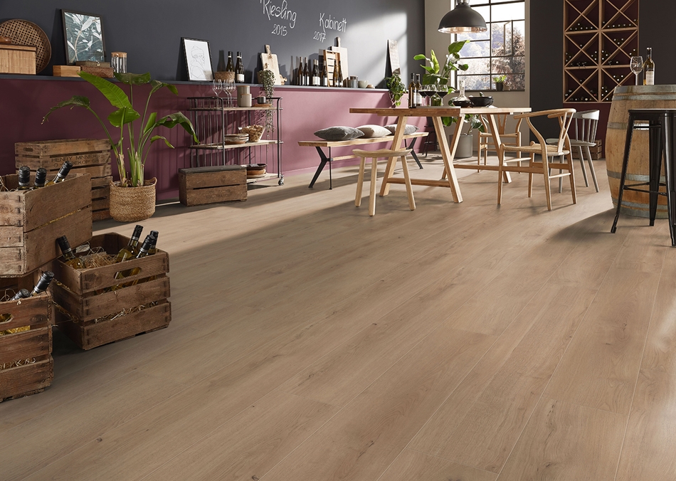 D89682_1380_193_V4 - E4L_Exquisit_2020_QF_sRGB2