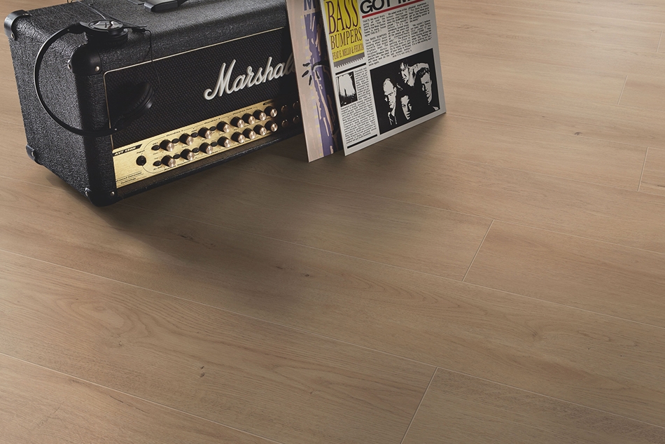 D89682_1380_193_V4 - VS_9024_M+_Detail_sRGB